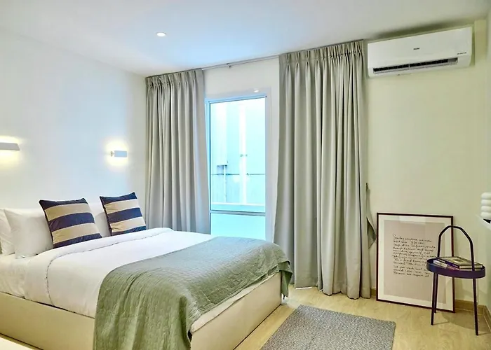 Slaap36 5br With Parking, Walk To Bts Ari Apartment Bangkok