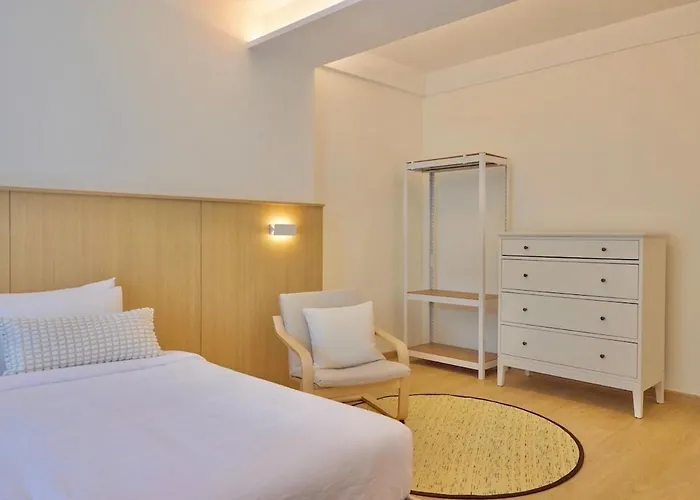 Slaap36 5br With Parking, Walk To Bts Ari *
