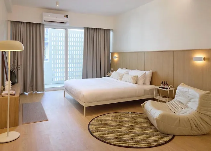 Apartment Slaap36 5br With Parking, Walk To Bts Ari Bangkok