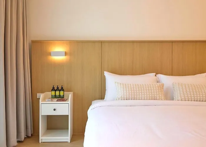 Slaap36 5br With Parking, Walk To Bts Ari Bangkok