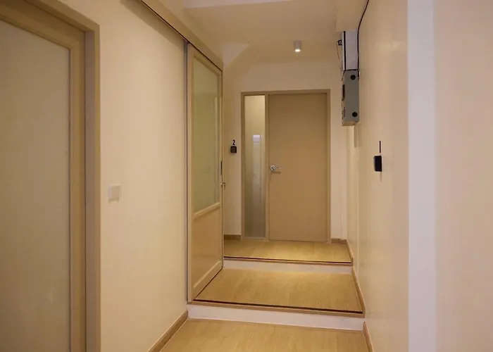 Slaap36 5br With Parking, Walk To Bts Ari Apartment