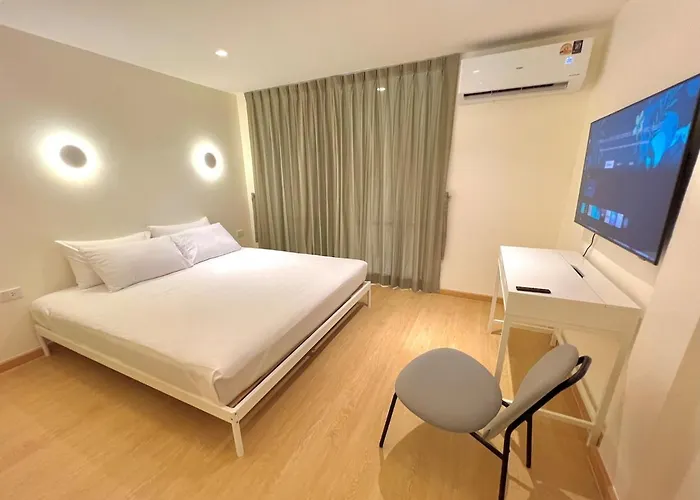 Slaap36 5br With Parking, Walk To Bts Ari Bangkok
